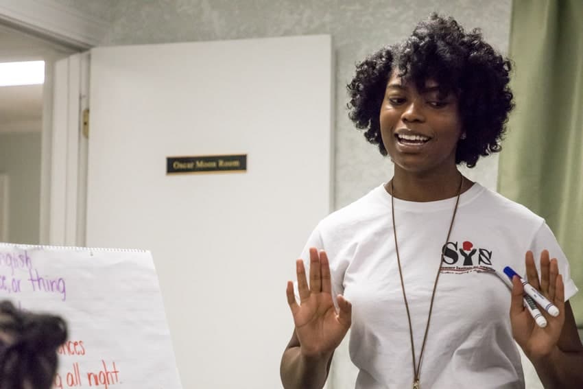 FMU McNair Scholar gives back through tutoring program FMU McNair Scholar gives back through tutoring program
