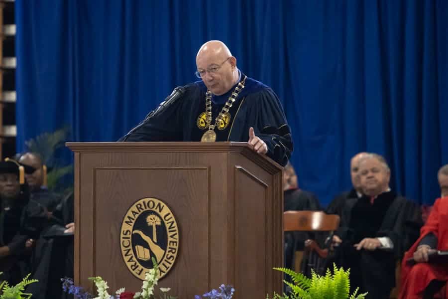 FMU Trustees extend  Carter’s contract to 2023
