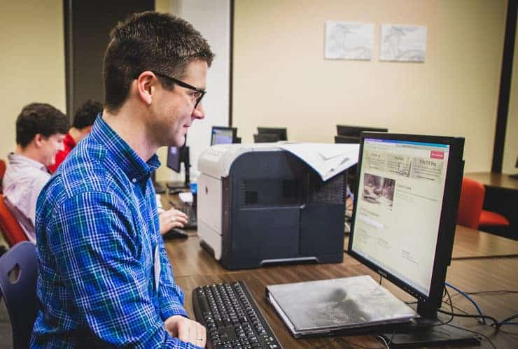 FMU students offer free tax return preparation services FMU students offer free tax return preparation services