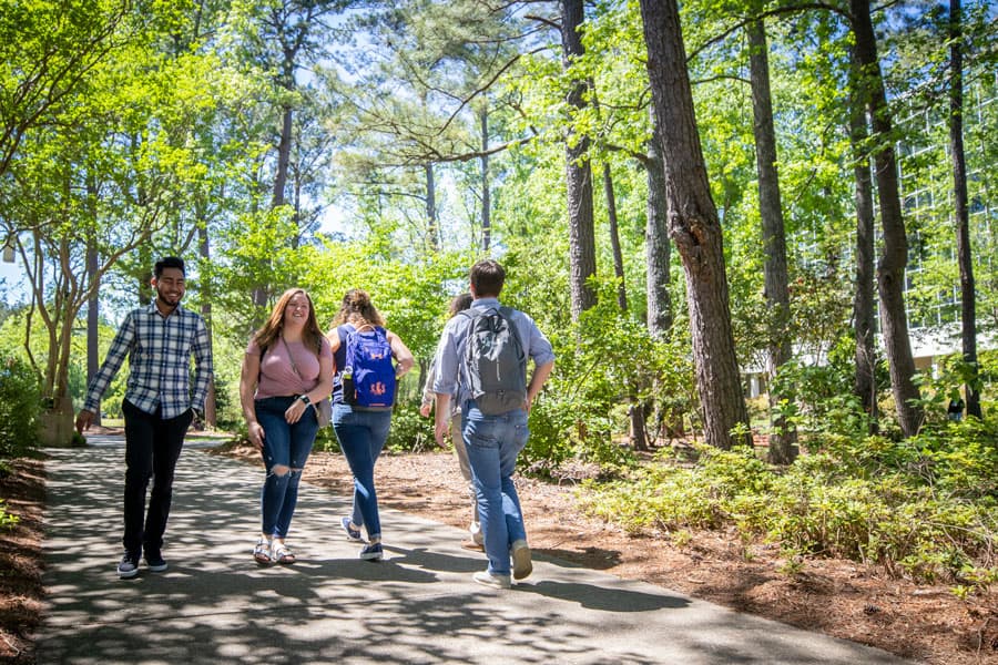 FMU Trustees approve budget, freeze tuition