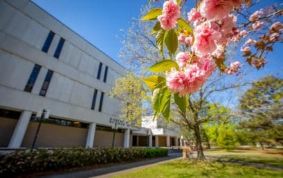 Francis Marion enrolling students for summer semesters