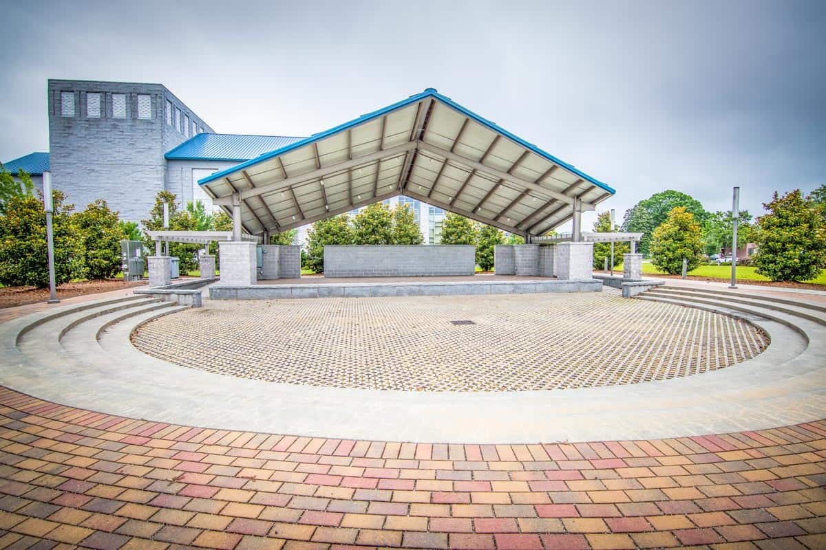 Fresh Air Fest’s opening concert postponed for weather Fresh Air Fest’s opening concert postponed for weather