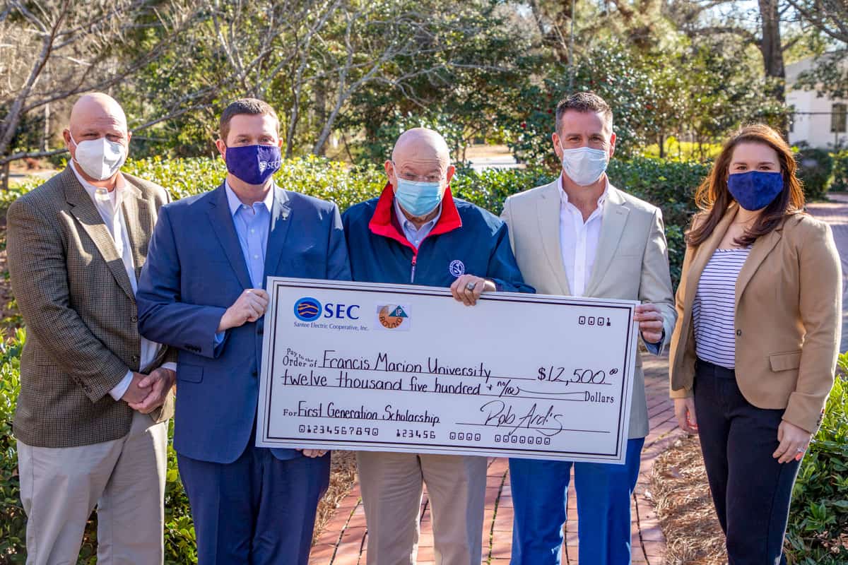 Santee Electric Cooperative makes donation to FMU First Gen Fund