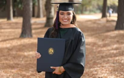 Haley Andersen graduates FMU with determination to succeed in a meaningful photography career