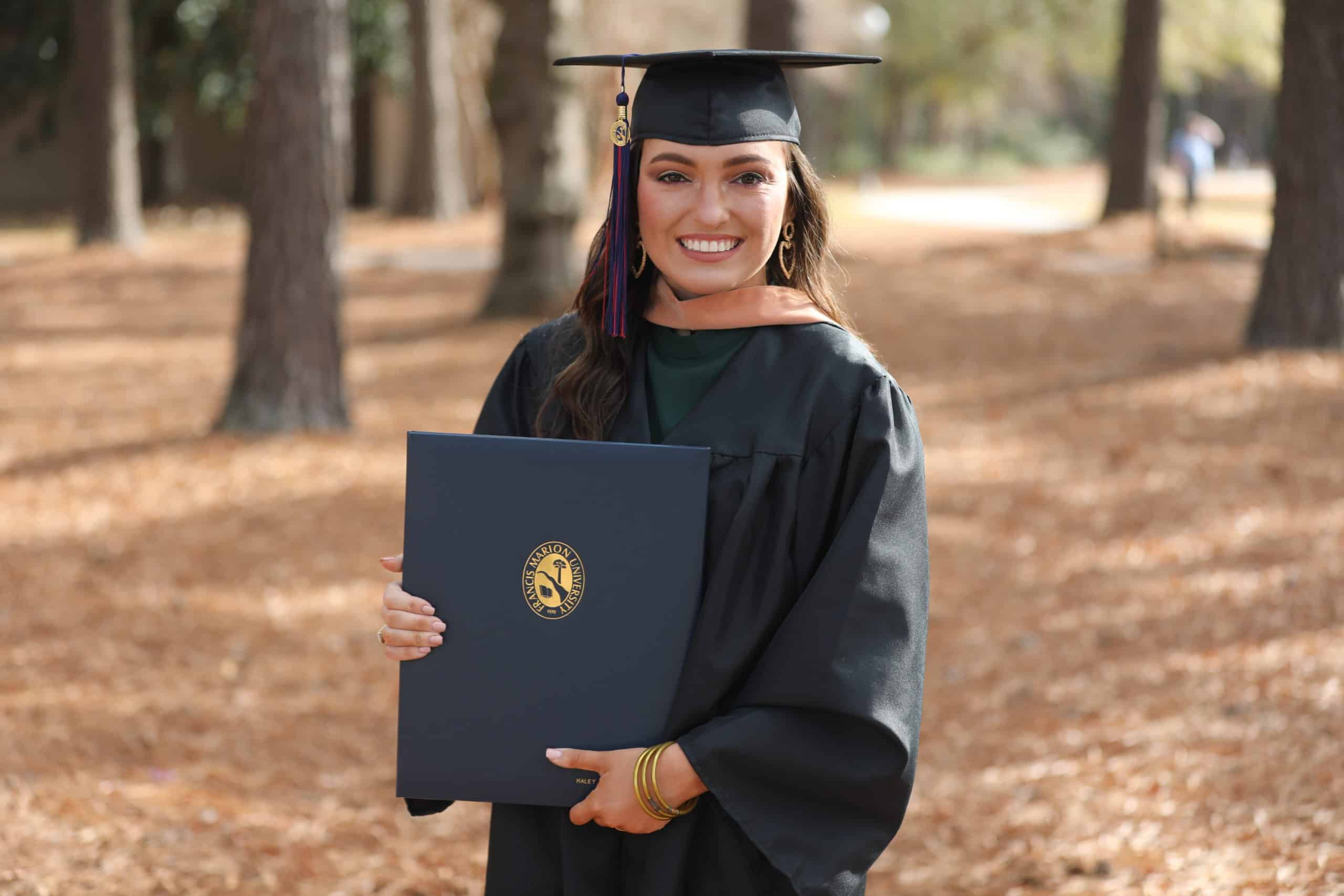 Haley Andersen graduates FMU with determination to succeed in a meaningful photography career