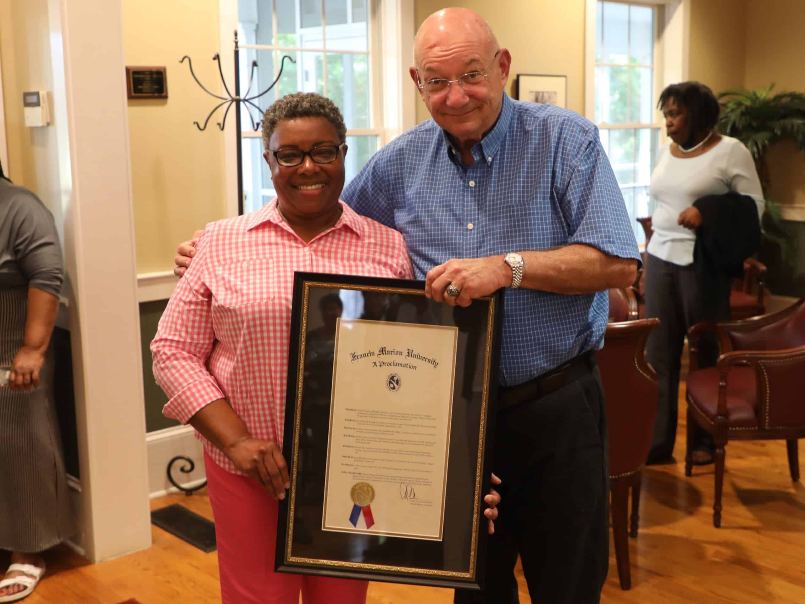 Teresa McDuffie retires after 32 years with FMU