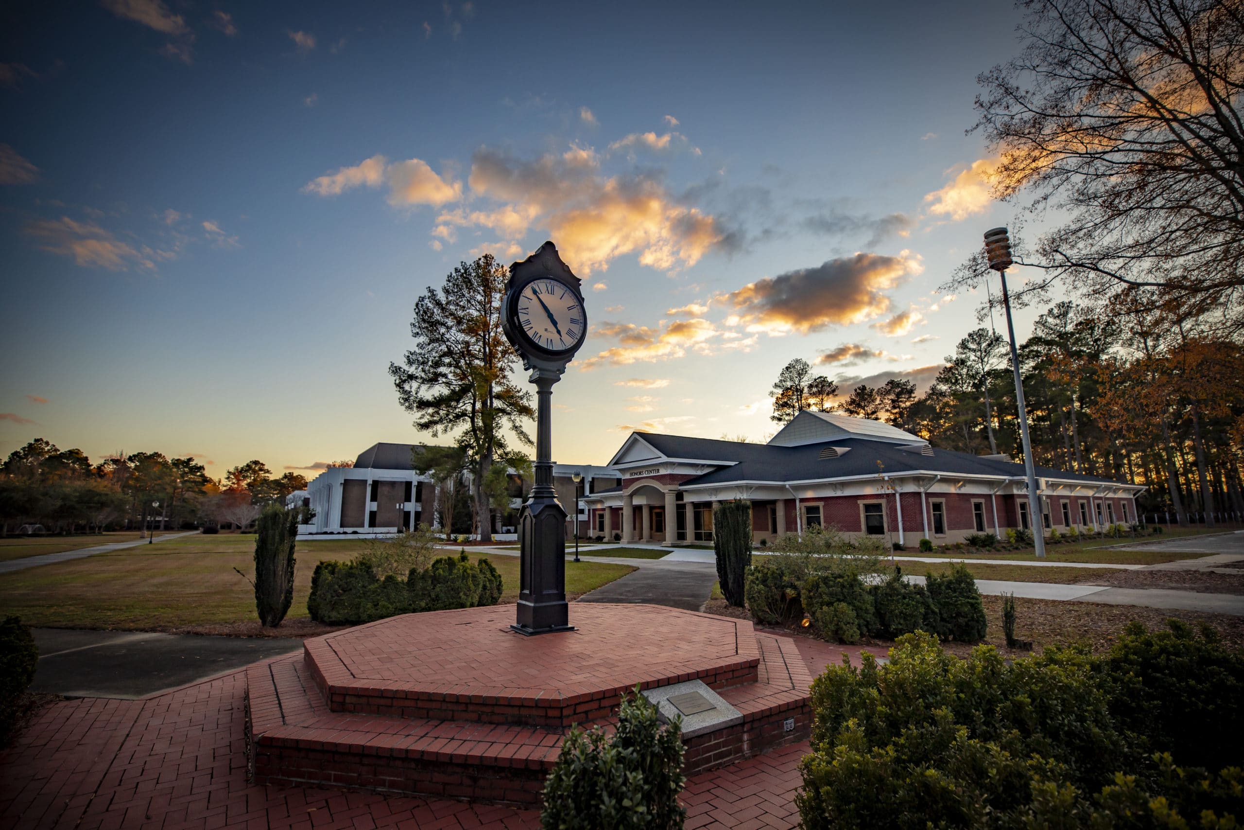 Francis Marion to host Autism speaker series