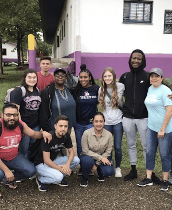 FMU math department wins Inspiring Programs in STEM Award