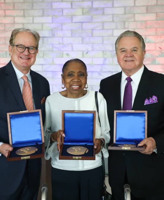 FMU presents annual Marion Medallion Awards