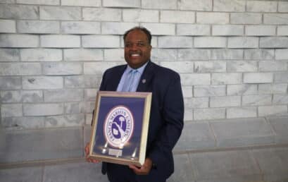 FMU School of Business honors Freeman with alumni award