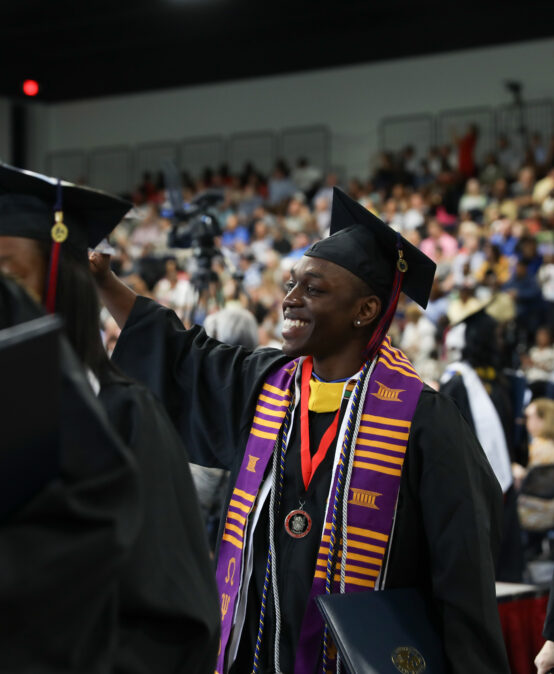 FMU celebrates Spring 2025 graduates